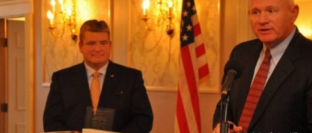New Jersey Legislative District 24 Senator Steve Oroho (left) accepts the Distinctive Leadership Award for his colleague, Alison Littell McHose, who was unable to attend the event. Chuck Roberts from Ames Rubber (right) was the presenter.