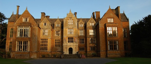 Wroxton College. Courtesy of Fairleigh Dickinson University.