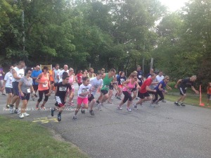 Runners begin to take off. Photo by Jennifer Jean Miller.